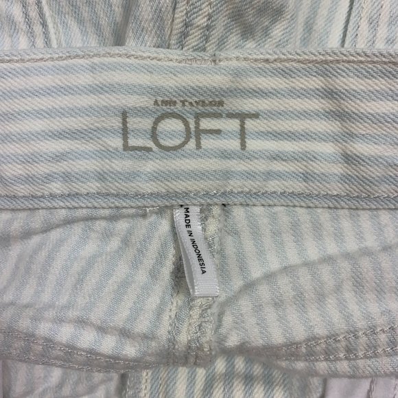 LOFT 25 / 0 Shorts Denim 31 X 3 Mini Stripe White - Picture 3 of 4